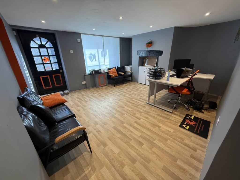 Additional image 4 of Christchurch Street West, Frome, Somerset