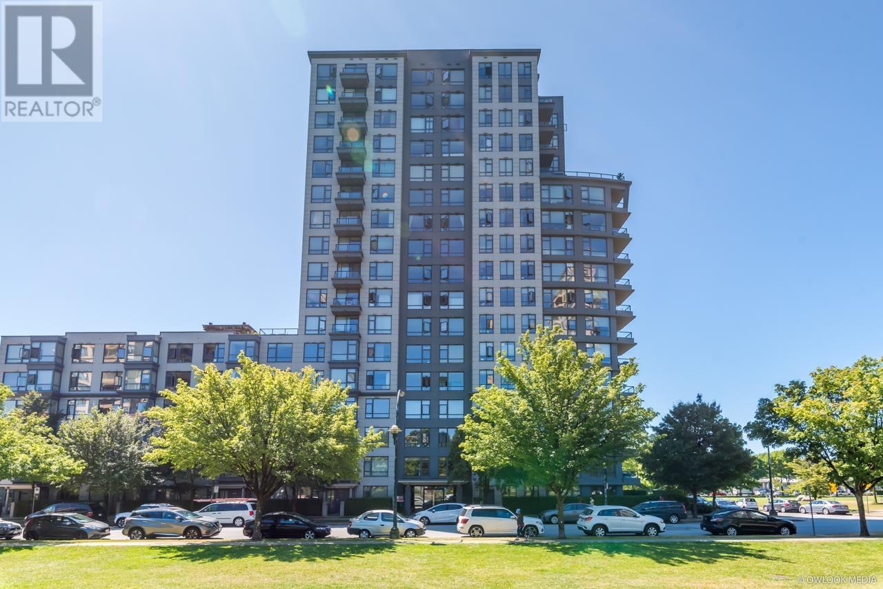 510 3520 CROWLEY DRIVE|Vancouver, British Columbia V5R6G9