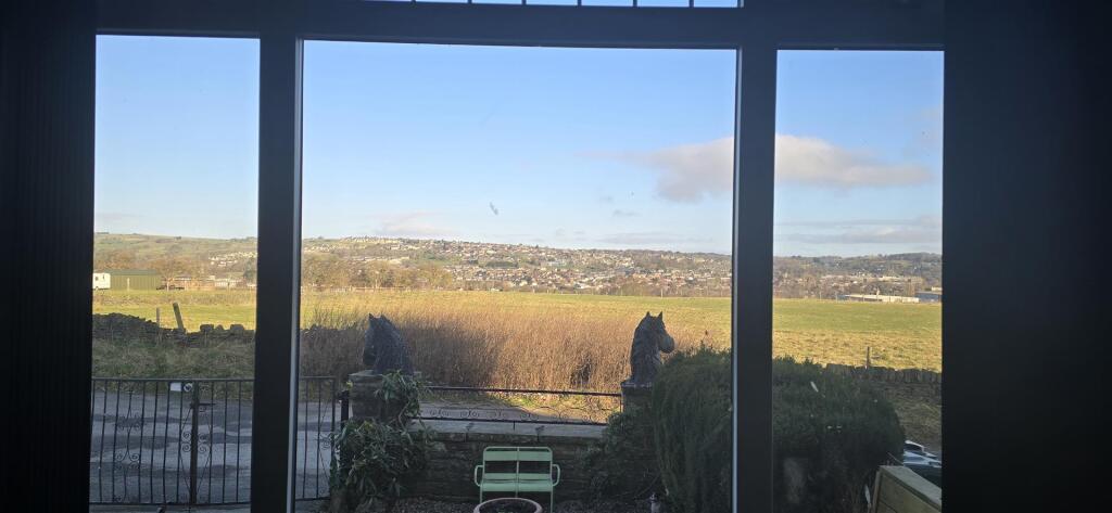 Additional image 20 of Middle Lane, Clayton, Bradford