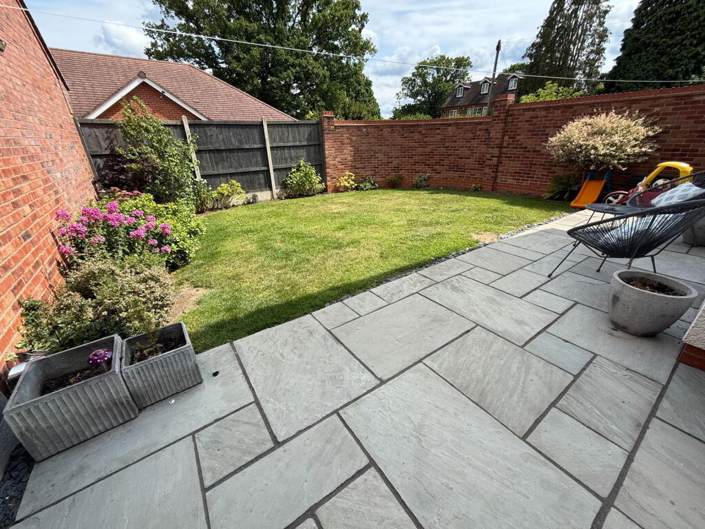 Additional image 4 of Hastings Close, Wythall, B47 6AW