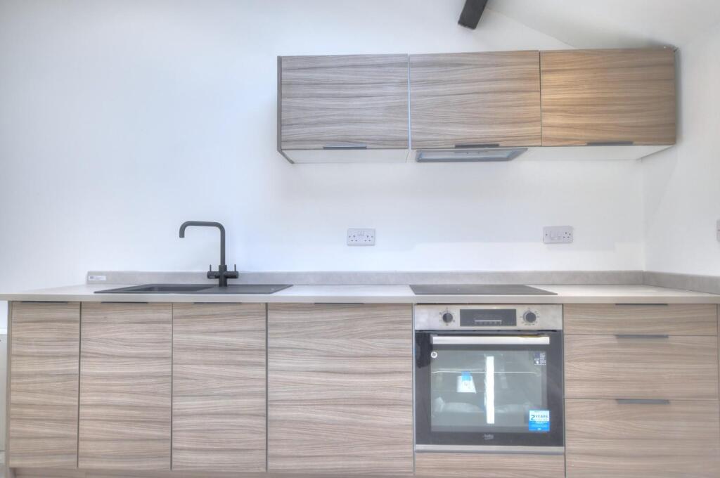 Additional image 3 of Apartment 15 Heritage Quarter House