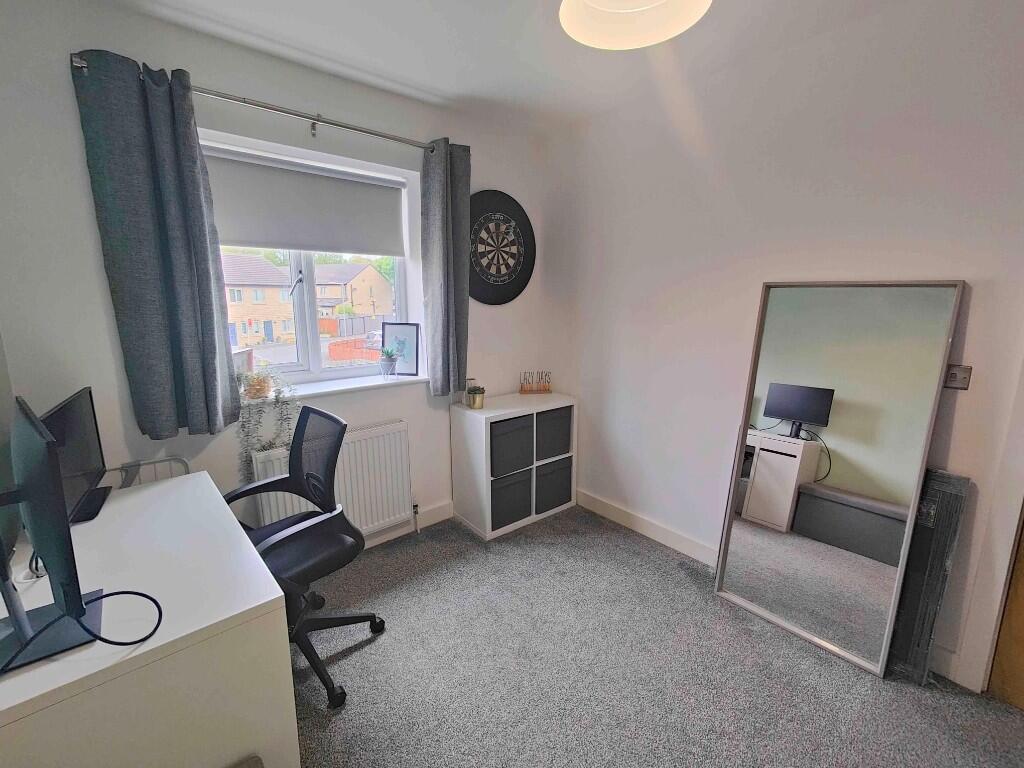 Additional image 18 of 11 Delf Hill Close, Low Moor, BD12 0AJ