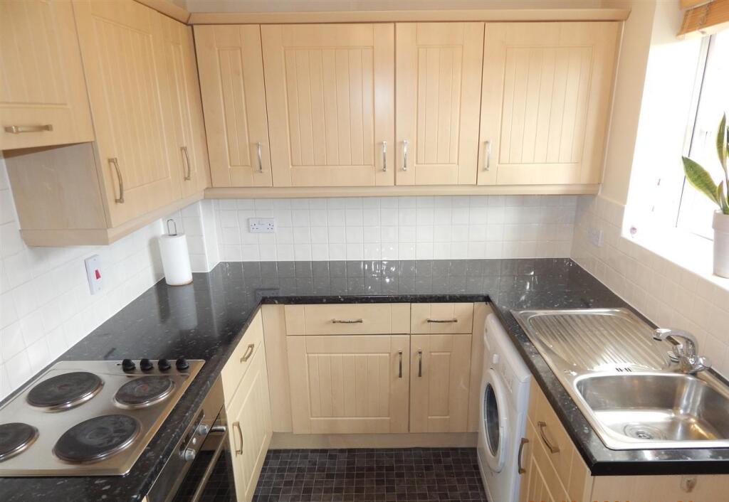 Additional image 3 of Craft Court, Bromsgrove