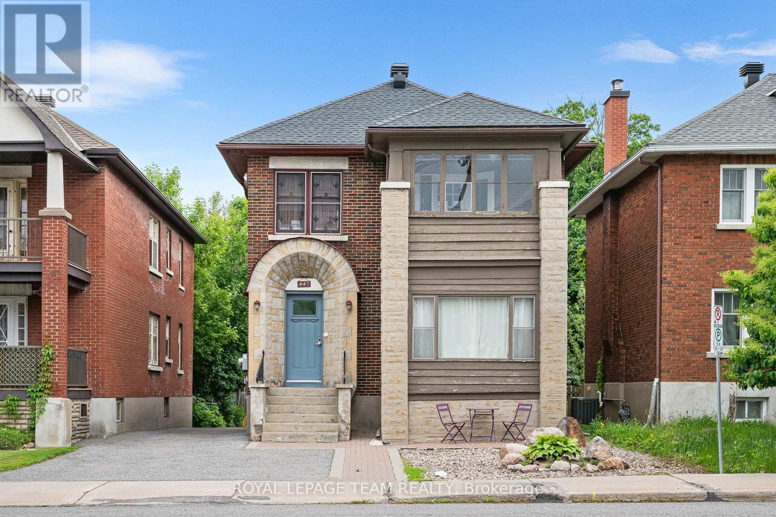 1 - 447 HOLLAND AVENUE|Ottawa, Ontario K1Y0Z4