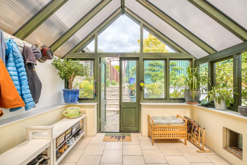 Additional image 28 of High Street, Castle Cary, Somerset, BA7