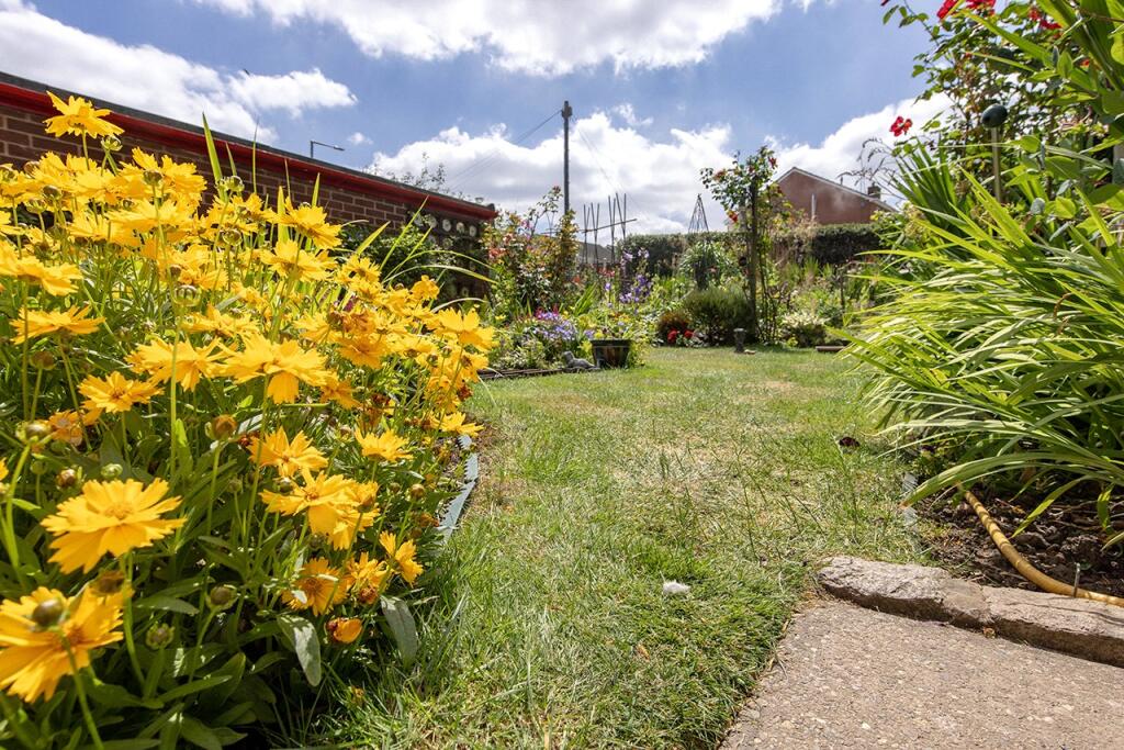 Additional image 18 of Suffolk Close, Oldbury, West Midlands, B68