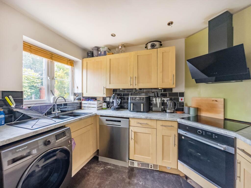 Additional image 4 of Lumb Hall Way, Drighlington