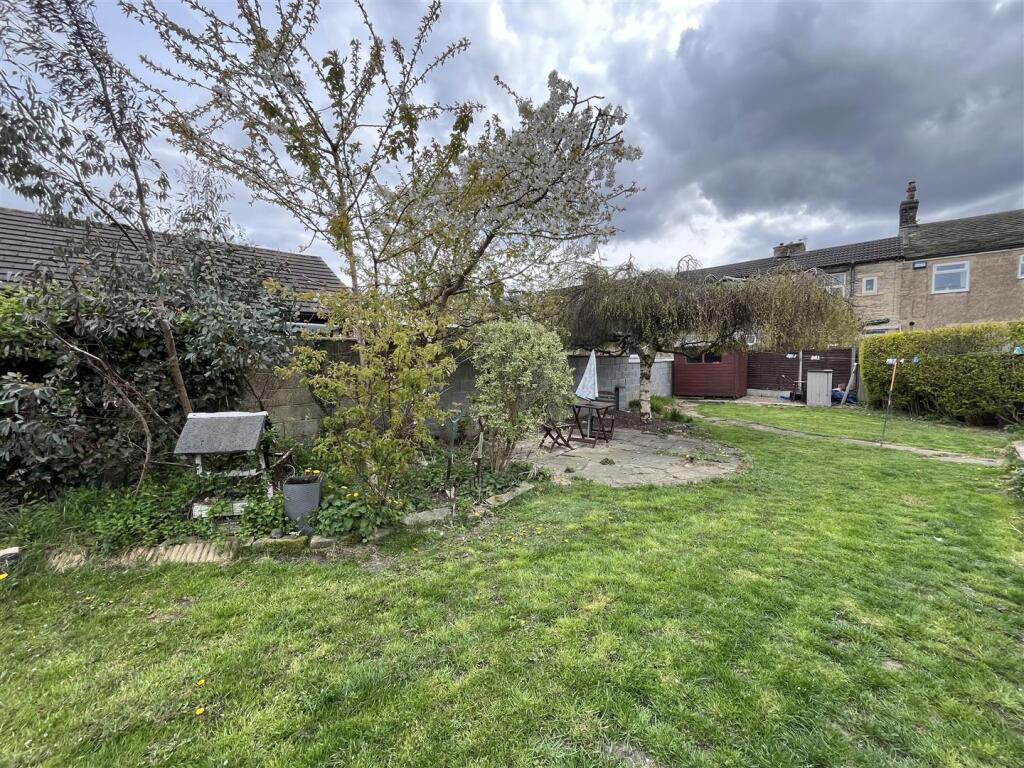 Additional image 18 of Worthing Head Close, Wyke, Bradford