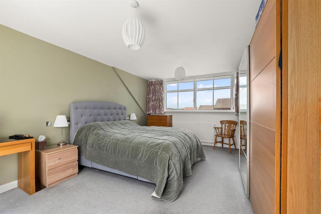 Additional image 21 of Stratford Road, Wootton Wawen