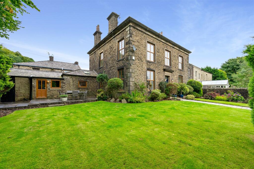 Additional image 4 of Fairview House: Stunning Renovated 6-Bed Period Home with South-Facing Garden & Gym, Moments from Rawtenstall Centre