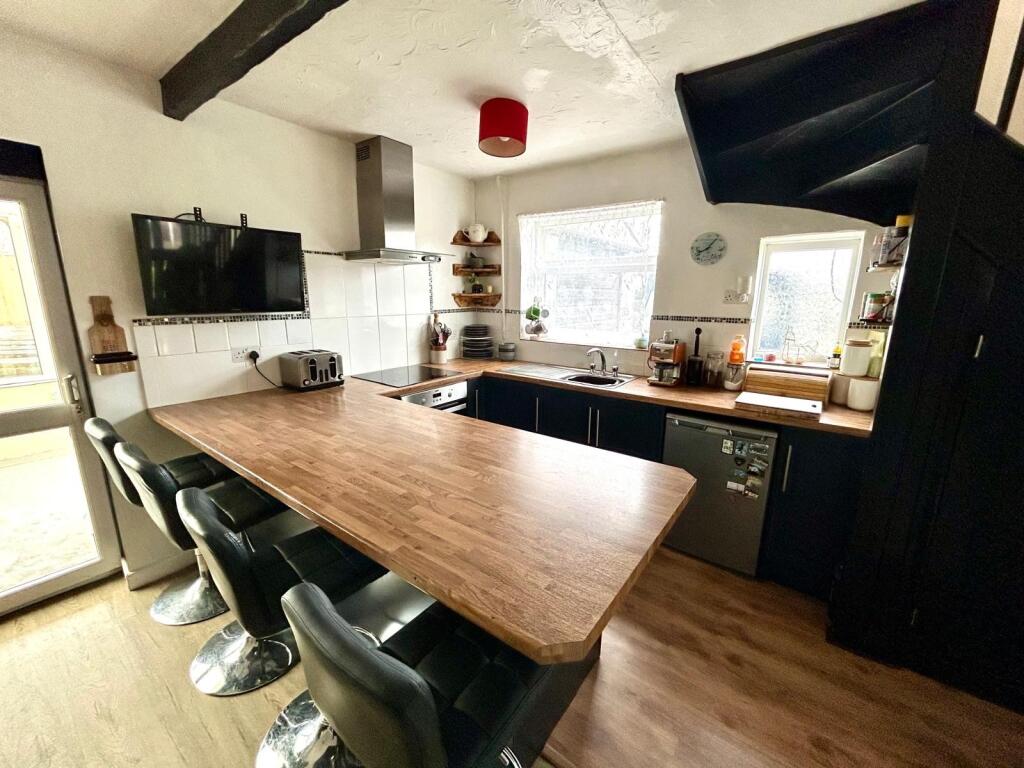 Additional image 6 of Ilchester Road, Yeovil, BA21