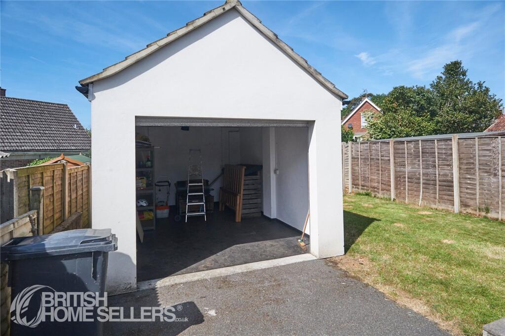 Additional image 12 of Cedar Grove, Yeovil, Somerset, BA21