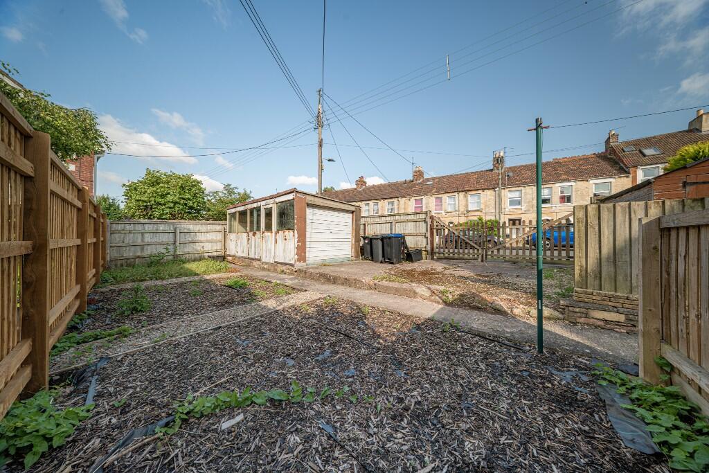 Additional image 19 of Avenue Road, Trowbridge