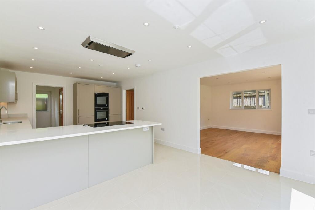 Additional image 9 of Victoria Road, Warminster