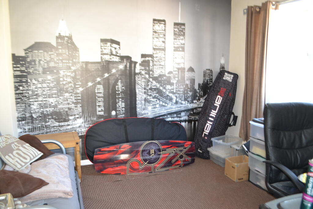 Additional image 6 of North Western Yeovil