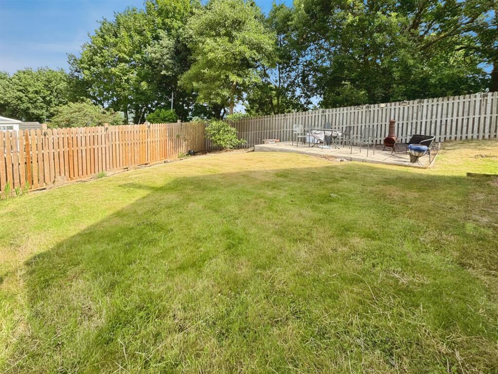 Additional image 29 of Northlea Avenue, Bradford, BD10 8LJ