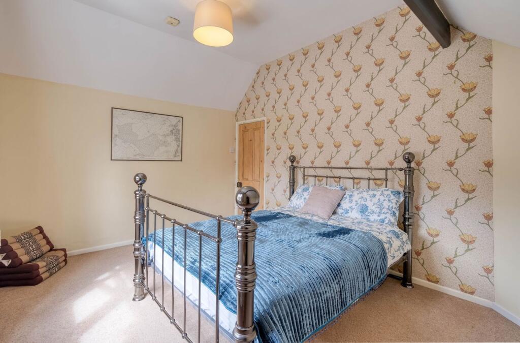Additional image 20 of Bromsgrove Road, Redditch, B97