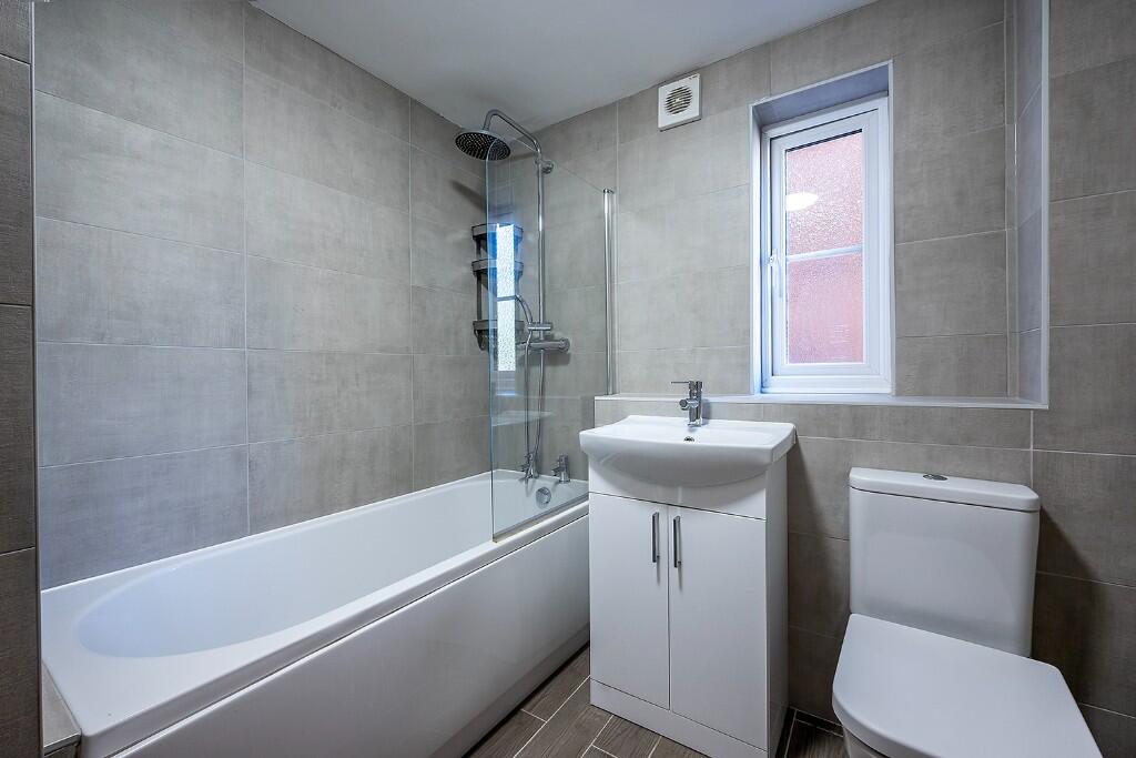 Additional image 4 of Winster Avenue, Dorridge B93