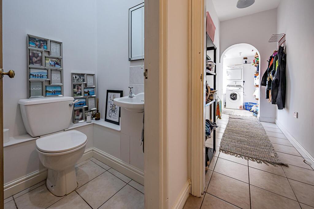 Additional image 8 of Jacobean Lane, Knowle