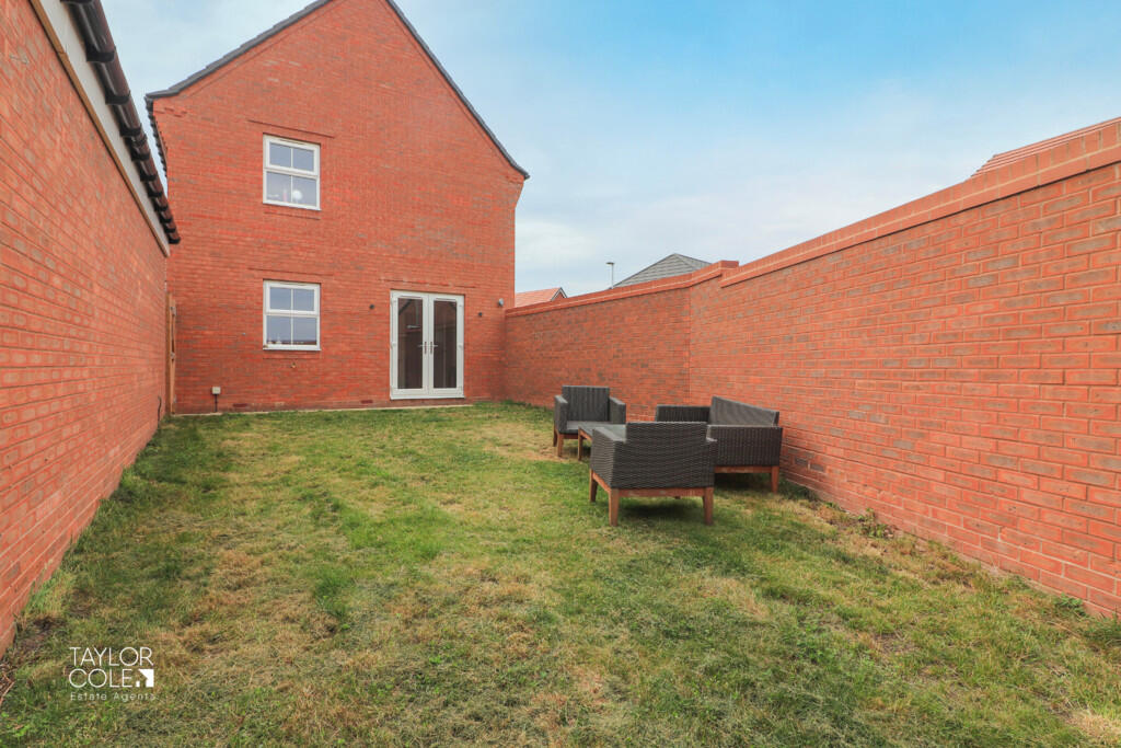 Additional image 25 of Gardiner Close, Tamworth