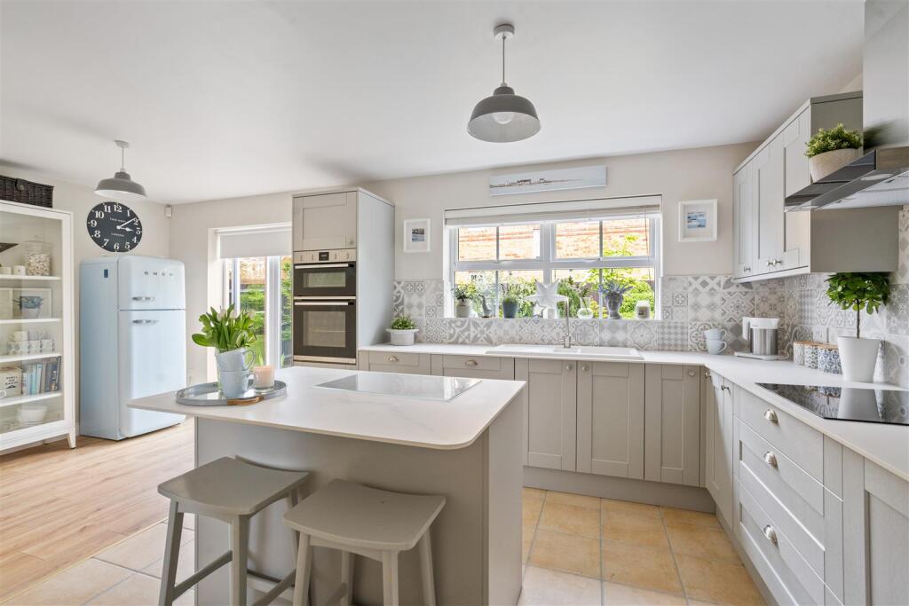 Additional image 9 of Castell Close, Hilperton