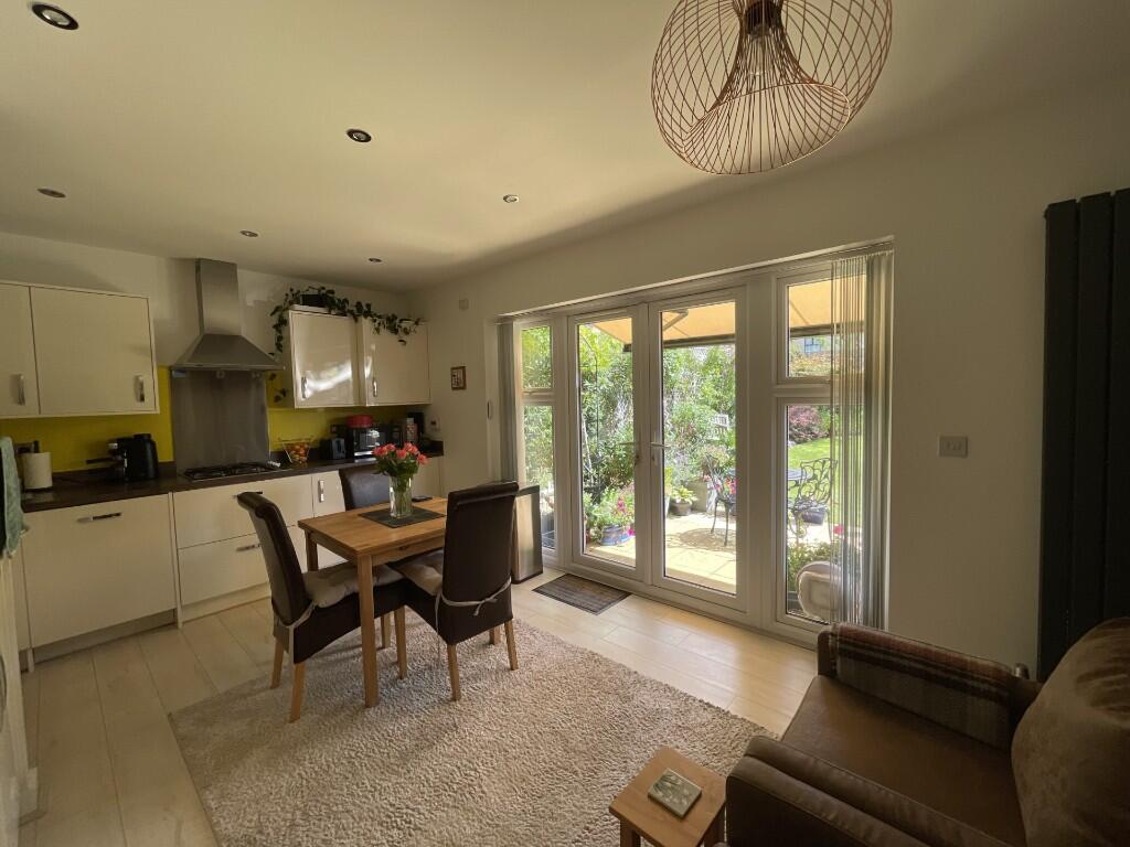 Additional image 3 of Canal Close, Bradford, West Yorkshire, BD10