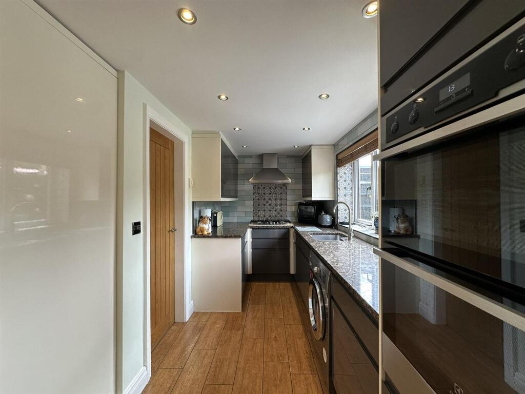 Additional image 15 of Moor View Drive, Bingley