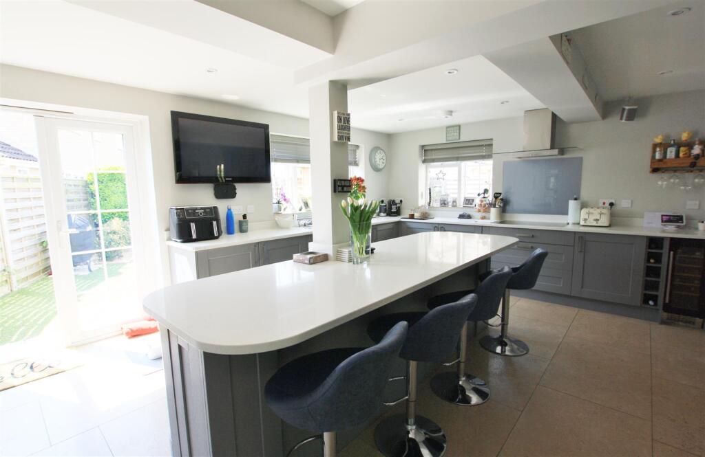 Additional image 25 of John Rennie Close, Bradford-On-Avon