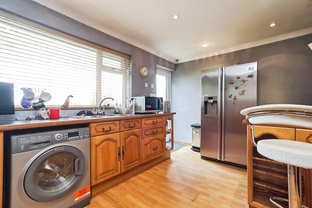 Additional image 7 of Welwyn Avenue, Shipley