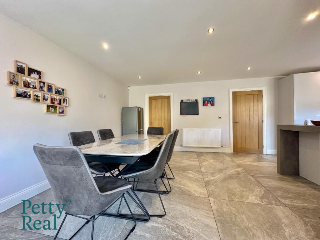 Additional image 25 of Towler Drive, Colne