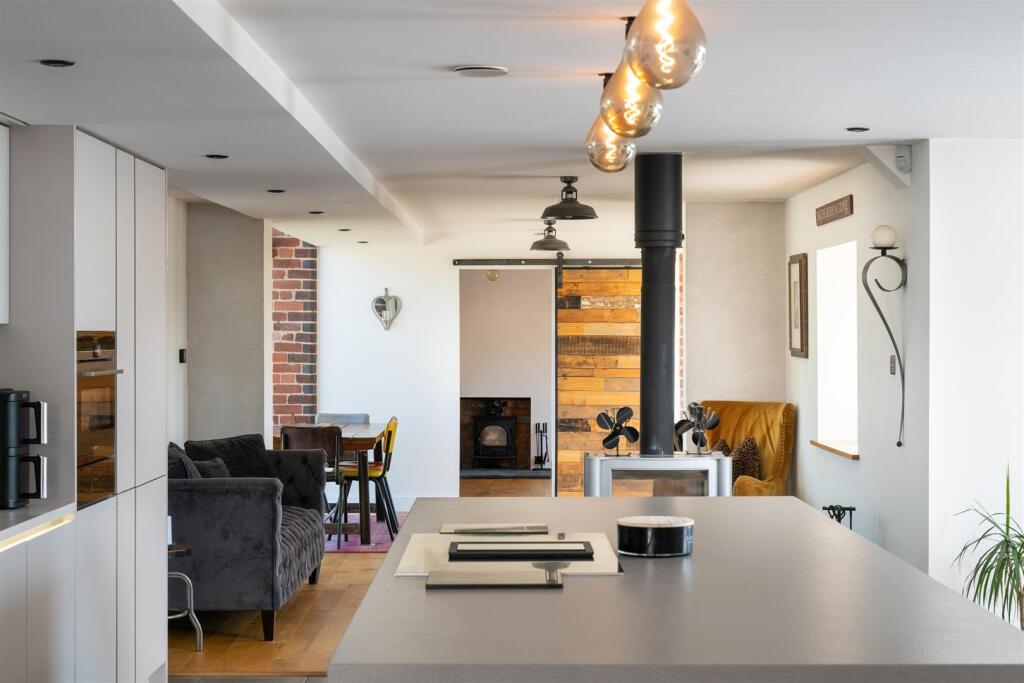 Additional image 14 of Spring Lane, Romsley