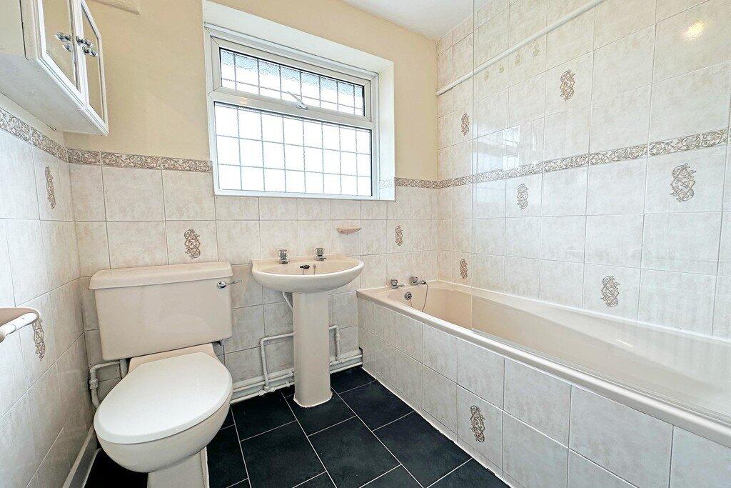 Additional image 9 of Warwick Road, Knowle, Solihull, West Midlands, B93