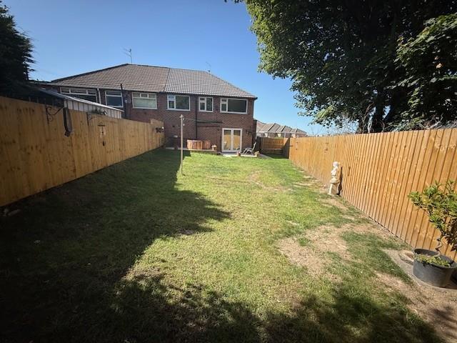 Additional image 15 of Park Close, Eccleshill, BD10