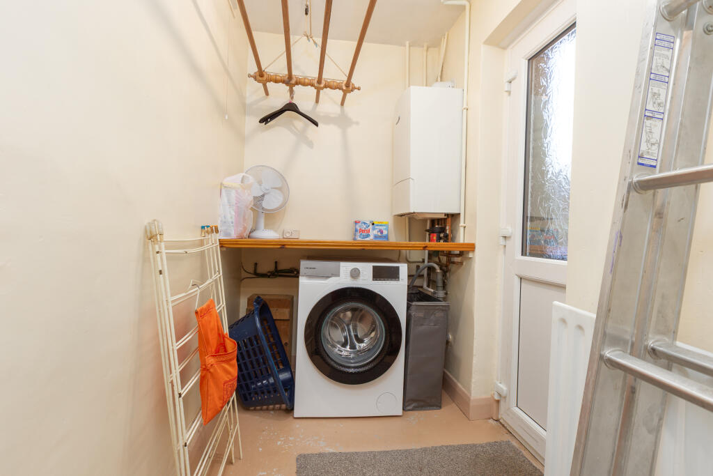 Additional image 8 of Ivegate, Colne, BB8