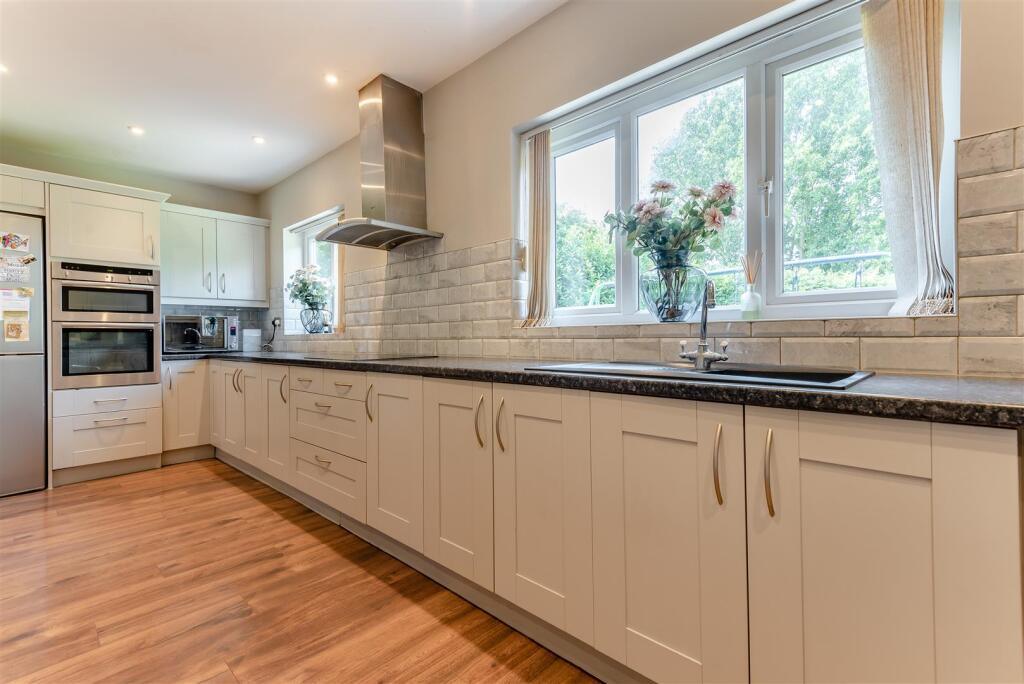 Additional image 10 of Ryknild Close, Sutton Coldfield