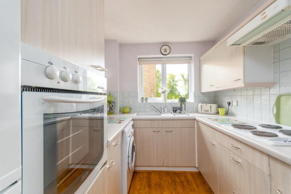 Additional image 4 of Chestnut Walk, Henley-in-Arden, Warwickshire, B95