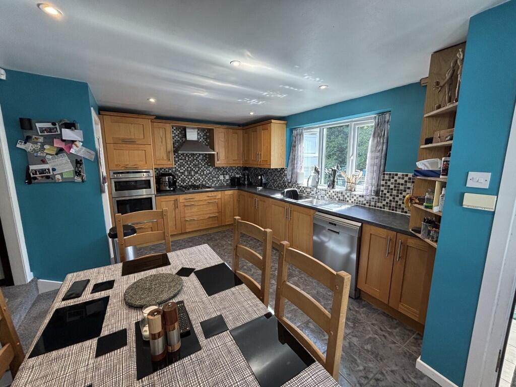 Additional image 11 of Tweedy Street, BD15