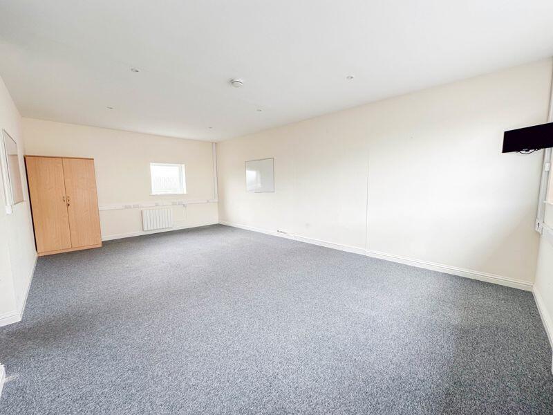 Additional image 2 of Three Winds, Shepton Mallet