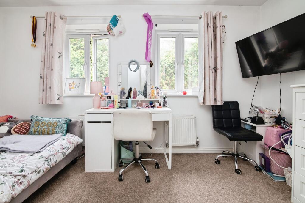 Additional image 12 of Batsman Close, Halesowen, B63