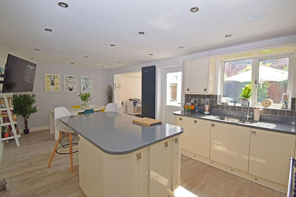 Additional image 10 of 8 Samsara Road, The Oakalls, Bromsgrove, B60 2TQ