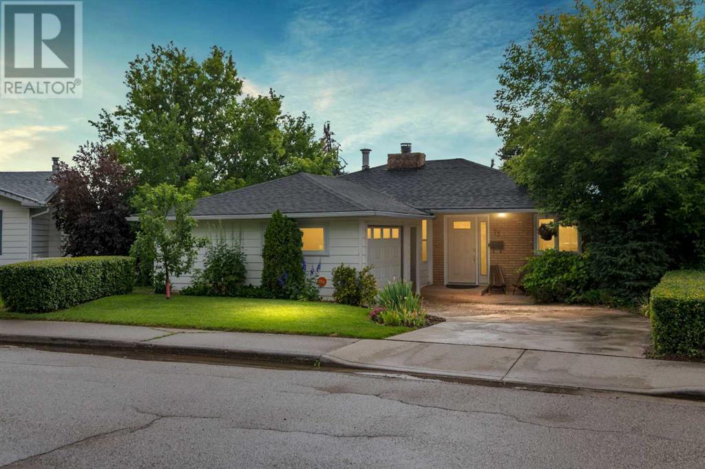 73 Cumberland Drive NW|Calgary, Alberta T2K1S8