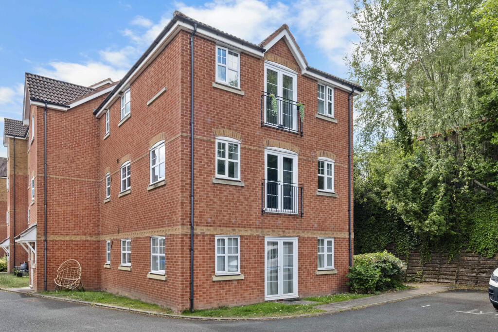 Additional image 12 of Flat 3, Garden Court, Design Close, Bromsgrove. B60 3GS