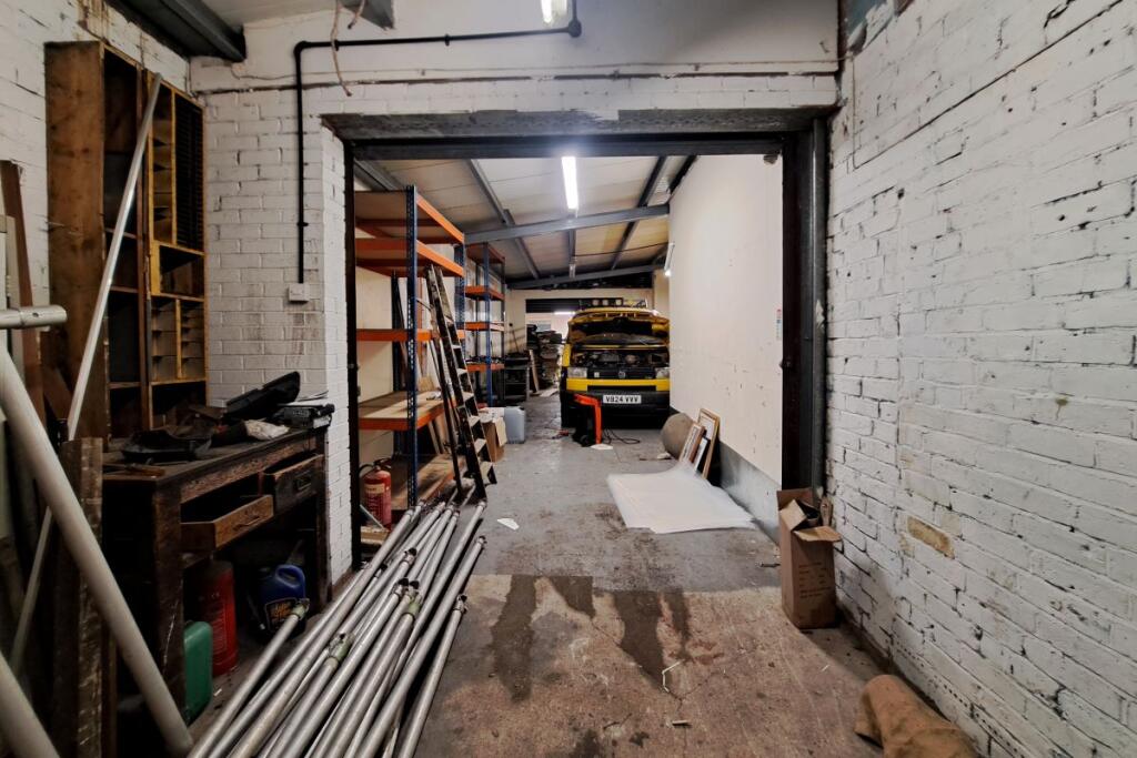 Additional image 15 of 24 Broad Street, Oldbury, West Midlands, B69 4SF