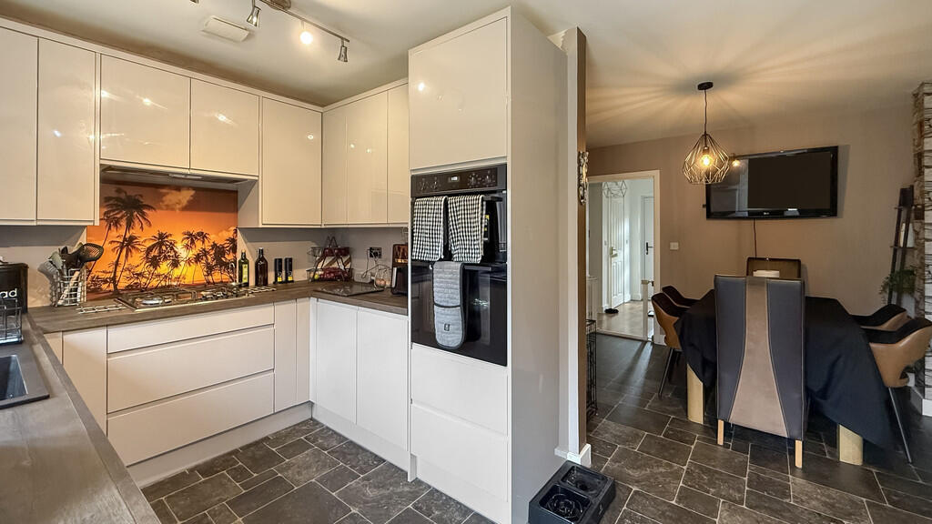 Additional image 5 of Swaledale Road, Warminster