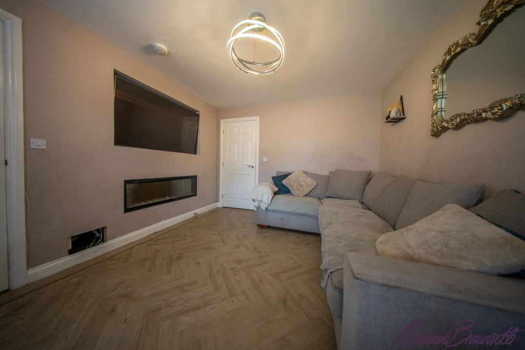 Additional image 2 of The Plantations, Bradford, BD12 0TH