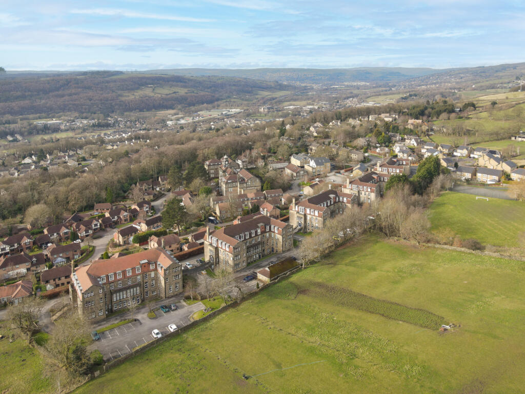 Additional image 5 of Lady Park Avenue, Bingley, West Yorkshire, BD16