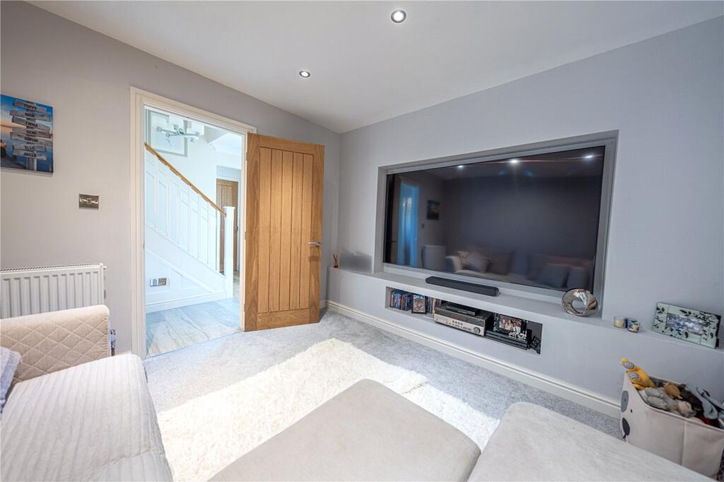 Additional image 21 of Carnoustie, Tamworth, Staffordshire, B77