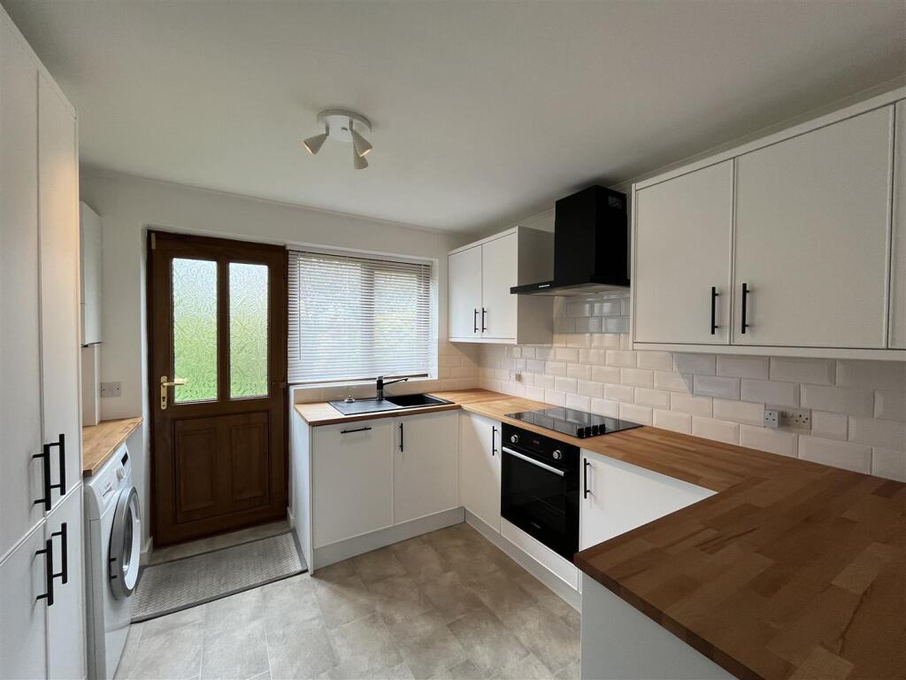 Additional image 16 of Elizabeth Avenue, Wyke, Bradford