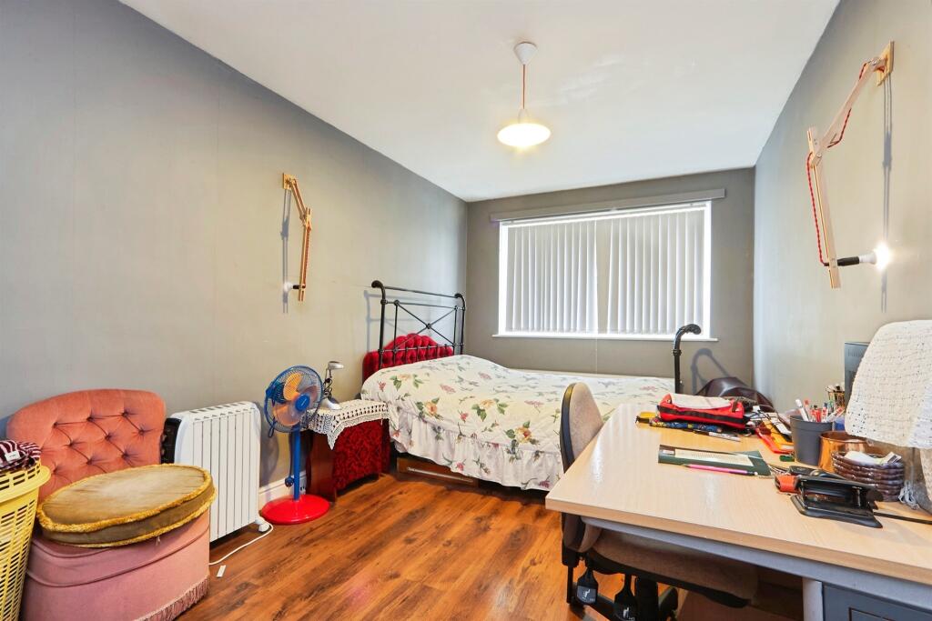 Additional image 7 of Lindisfarne Road, Shipley