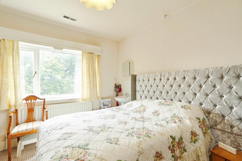 Additional image 8 of Lindisfarne Road, Shipley